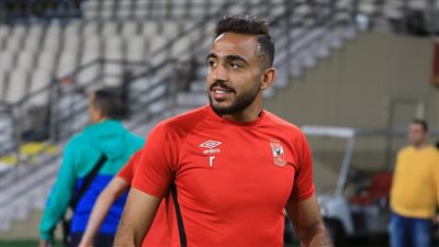 عاجل.. إيقاف محمود كهربا 12 مباراة وتحذير شديد اللهجة للأهلي