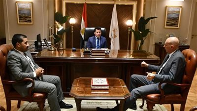 وزير الشباب والرياضة يناقش استعدادات استضافة مصر بطولة العالم للشباب تحت 17 سنة للخماسي الحديث يوليو المقبل