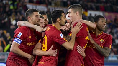 روما يحقق فوزًا عريضًا على أودينيزي بثلاثية في الدوري الإيطالي