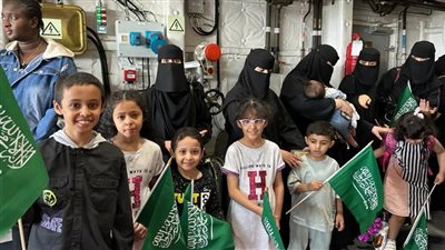 أول عملية إجلاء.. وصول 158 مواطنا من السعودية ودول أخرى من السودان لجدة (صور)