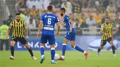بخطأ حجازي.. الهلال إلى نهائي كأس خادم الحرمين على حساب الاتحاد