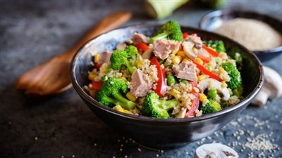 كيف أعمل سلطة التونة للرجيم.. 3 وصفات بإضافات مفضلة وأخرى ممنوعة