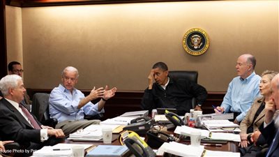 تنشر لأول مرة.. قصة الصور المسربة من البيت الأبيض تُظهر لحظة مقتل بن لادن