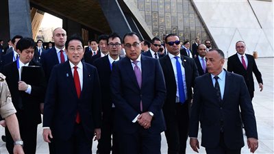 رئيس الوزراء يستقبل نظيره الياباني في المتحف المصري الكبير ويعقدان مؤتمرا صحفيا مشتركا