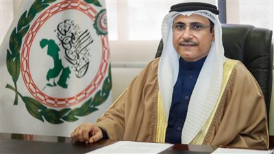رئيس البرلمان العربي يشيد بالمبادرات السعودية والإماراتية لمساعدة الشعب السوداني 