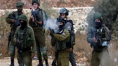 تطورات فلسطين.. سماع دوي انفجارات في نابلس وإصابة صبي فلسطيني