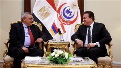 وزير الصحة يبحث مع سفير أرمينيا تفعيل اتفاقيات التعاون الموقعة بين البلدين في المجال الصحي 