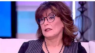  سماح أنور في رسالة للفنان المصري عادل إمام: أنا بحبك قوي.. والجمهور يرد