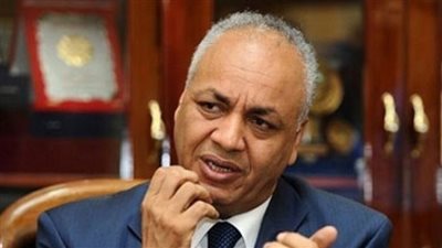  الكاتب الصحفي المصري مصطفى بكرى يعلن موعد إقامة عزاء شقيقه النائب محمود بكري