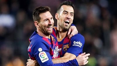 بعد مشوار حافل بالألقاب... ميسي يودع زميله السابق سيرجيو بوسكيتس برسائل مؤثرة