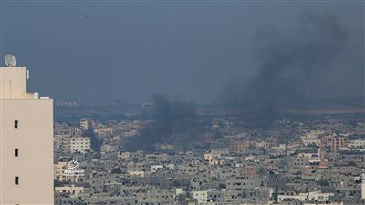 شهيدين و4 إصابات في قصف إسرائيلي على مخيم جباليا شمال قطاع غزة