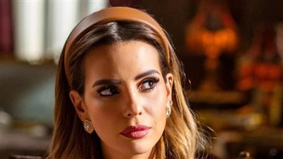 بعد الحديث عن تأثير شخصية دلال على حياتها الشخصية... النجمة إيمان العاصى: كان نفسى أشتغل مع محمد سامي