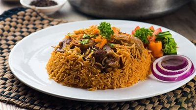 الكبسة السعودية باللحم للشيف منال العالم.. كلمة السر في الهيل فقط