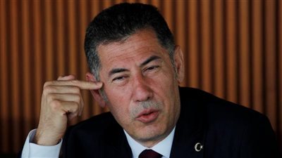 عاش طفولته في ظروف مادية صعبة.. أبرز المعلومات حول سنان أوغان الذي تصدر عرش التريند