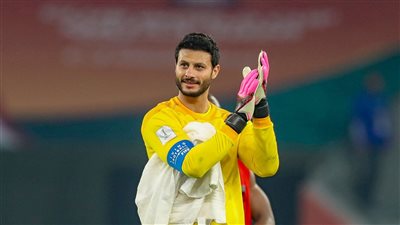 قبل مبارة الترجي.. الكشف مدة غياب محمد الشناوي حارس مرمى الأهلي المصري عن المباريات الفترة المقبلة