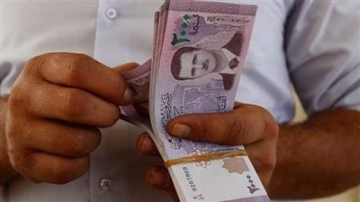 سعر الدولار مقابل الليرة السورية خلال تعاملات اليوم الخميس 18_5_2023