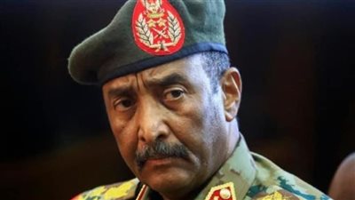 عاجل.. البرهان يعفي حميدتي من منصب نائب 