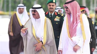 ولي عهد الكويت يصل جدة للمشاركة في القمة العربية