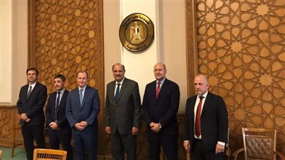 مساعد وزير الخارجية للشئون الأمريكية يستقبل وفدًا من المحافظين الأرجنتينيين