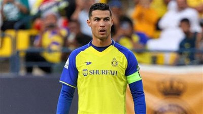 المطرب البرازيلي نالدو بيني يفجر مفاجأة بشأن صديقه كريستيانو رونالدو قبل اللقاء.. هل يرحل الأخير عن النصر؟