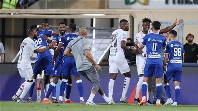 عقوبات قاسية على الهلال والاتحاد بسبب أحداث كلاسيكو الدوري السعودي