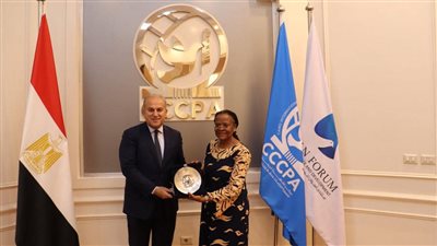 مركز القاهرة الدولي يستقبل وفدًا من مركز السلام الدولي للمرأة في ناميبيا