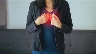 أسباب ارتجاع المريء.. التدخين عامل رئيسي