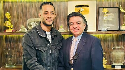 بعد رسالة جريئة.. الطبيب المصري 