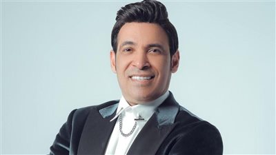 اشتهر بأغنيته “هتجوز”.. من هو المغني الشعبي سعد الصغير؟ (الأفلام والمسلسلات والبرامج)