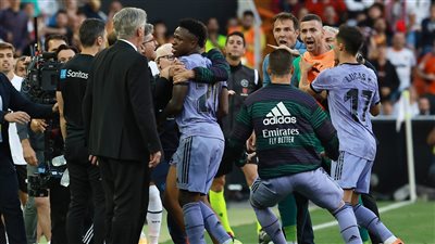 رئيس رابطة الليجا: نعم العنصرية موجودة في إسبانيا.. وفينيسيوس خليفة ميسي