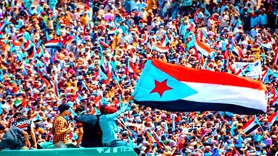 قصة احتفالين في مايو بين الشماليين والجنوبيين في ٢١ و٢٢ مايو بين التناقض والانقسام