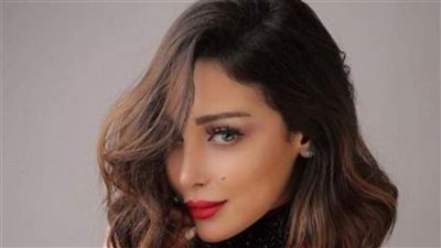 بسمة بوسيل تتصدر التريند بعد مقطع فيديو تتسلق إحدى الألعاب برفقة أبنائها 