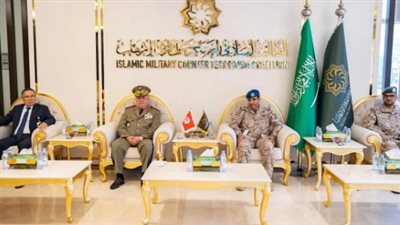  الأمين العام للتحالف الإسلامي يستقبل 
