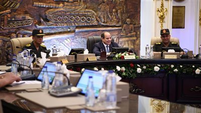 الرئيس السيسي يشهد اختبارات المتقدمين للالتحاق بوظائف التربية والتعليم