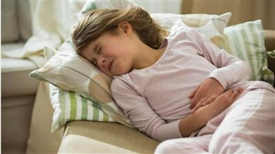 علاج النزلة المعوية للأطفال.. السوائل والزنك من أجل حمايته من الجفاف
