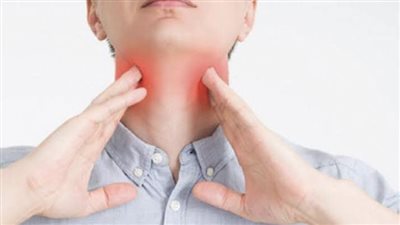 علاج اللوز في البيت.. الراحة والسوائل الدافئة تحسن الحالة كثيرا