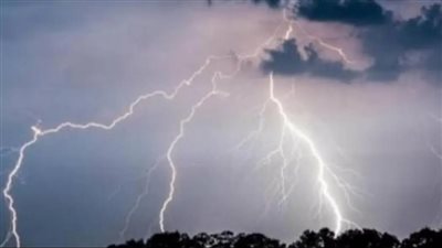 السعودية.. تحذيرات من عواصف رعدية وأمطار غزيرة على الباحة