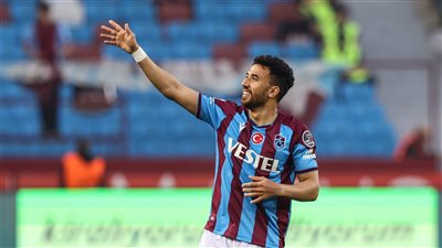  بتسجيل وصناعة تريزيجيه.. طرابزون يسحق فريق 