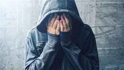 بعد تصدر الحديث عن خطورة المخدرات.. ما هي علامات الشخص المدمن؟