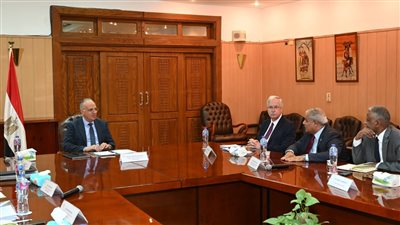 مصر.. وزير الري يبحث مع ممثل مدير “الفاو” التعاون في مجال المياه