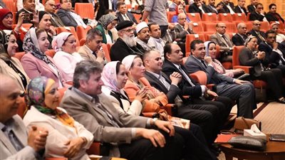 وزيرة البيئة تستعرض نماذج مشروعات للحد من التلوث البلاستيكي بالتعاون مع شركاء التنمية 