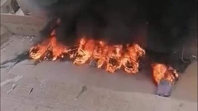 تفحم 7 سيارات في حريق بجراج بمنطقة ترسا بالجيزة