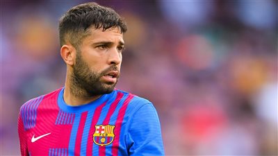 مفاجأة.. جوردي ألبا مدافع برشلونة الإسباني يتحدث عن ملف رحيله من الفريق الكتالوني 