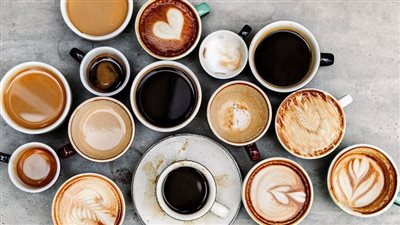 بدائل القهوة بمنبهات طبيعية وعادات إيجابية.. 13 خطوة تُغنيك عن الكافيين