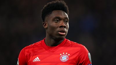 ألفونسو ديفيز يفجر مفاجأة: برشلونة رفضني لأنني 