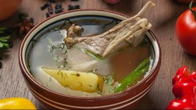 طريقة سلق اللحمة الضاني.. ووصفة أخرى لطاجن لحمة بالبصل