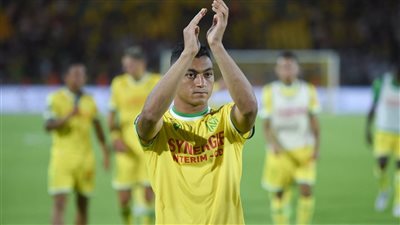 نانت الفرنسي يقترب من الإبقاء على مصطفى محمد.. تفعيل بند الـ6 ملايين