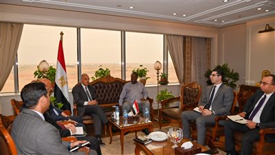 مباحثات مصرية أوغندية في مجال المياه