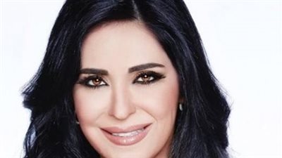 سبب لا تعرفه.. الإعلامية إنجي أنور تكشف دوافع تغيير اسم ملعب محمد الخامس بالمغرب إلى ملعب محمد عبد المنعم