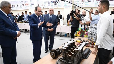 السيسي يتفقد الجامعة التكنولوجية بمدينة برج العرب بالإسكندرية